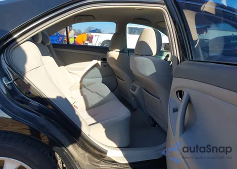 2011 Toyota Camry Le from USA, damaged, VIN 4T1BF3EK8BU753091